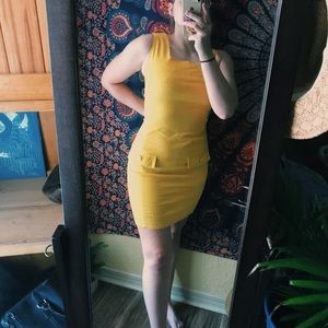 stunning vintage yellow dress!!